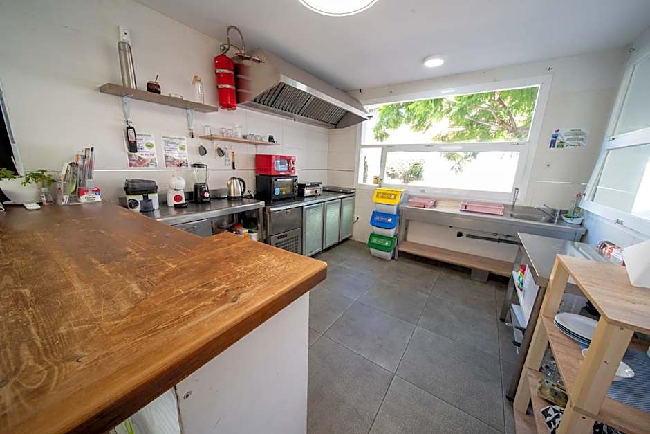 Be Happy Hostel - Albergue en el centro de Nerja