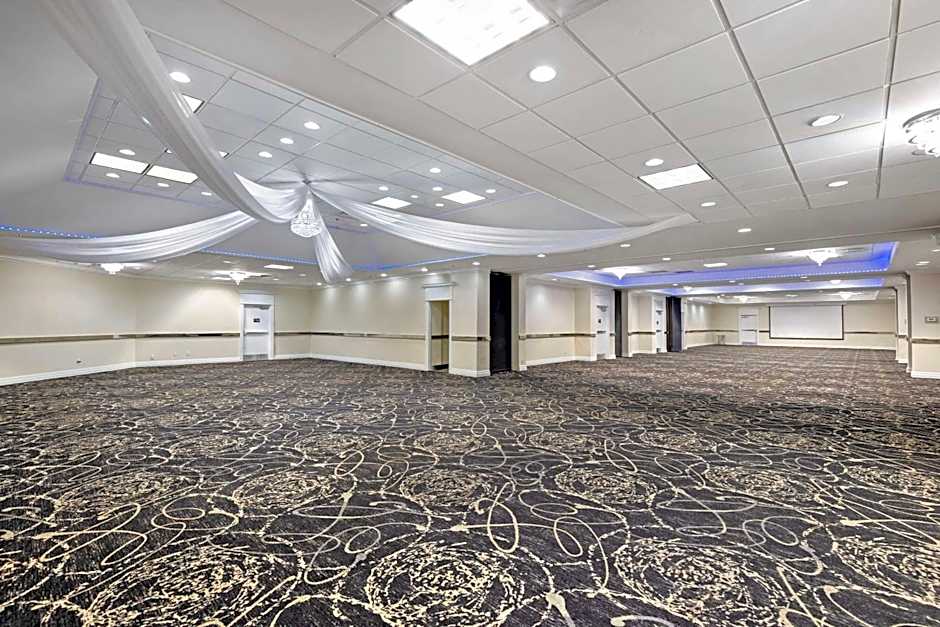 Clarion Inn Des Moines Airport