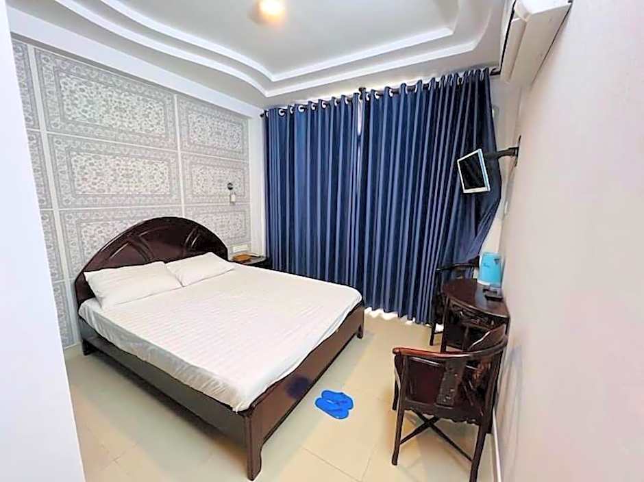 GRAD Hong Tam Hotel - Binh Tan
