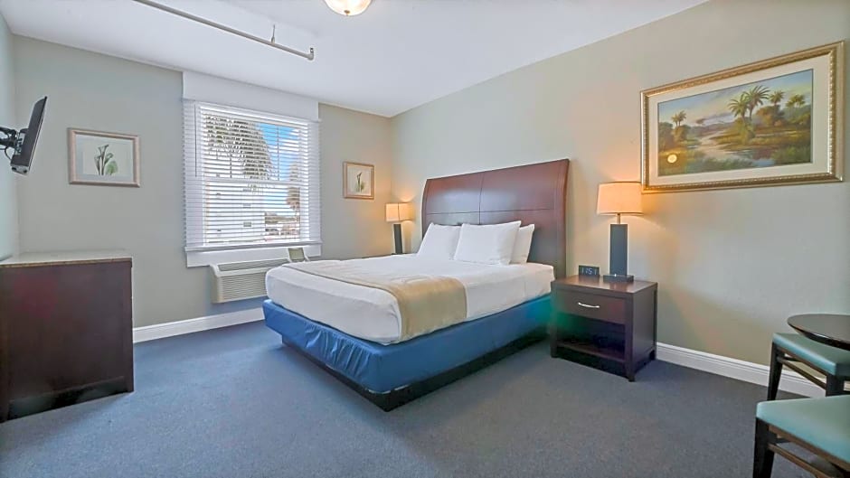 Crystal Bay Historic Hotel