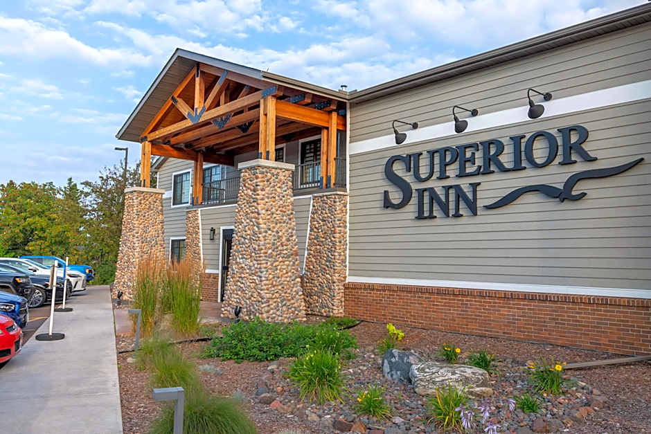 Best Western Plus Superior Inn