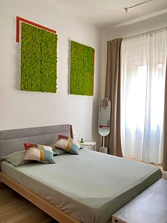 Double Room with Private External Bathroom