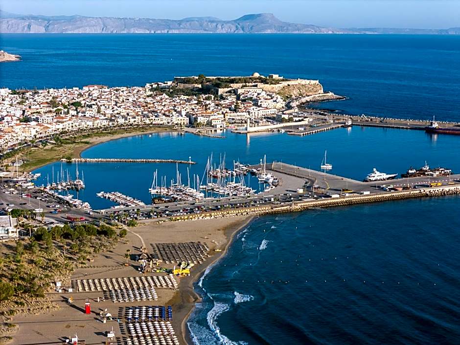 Steris Elegant Beach Hotel