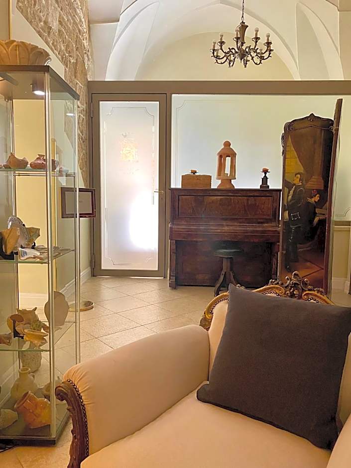 Hotel Akropolis - Museum Hotel