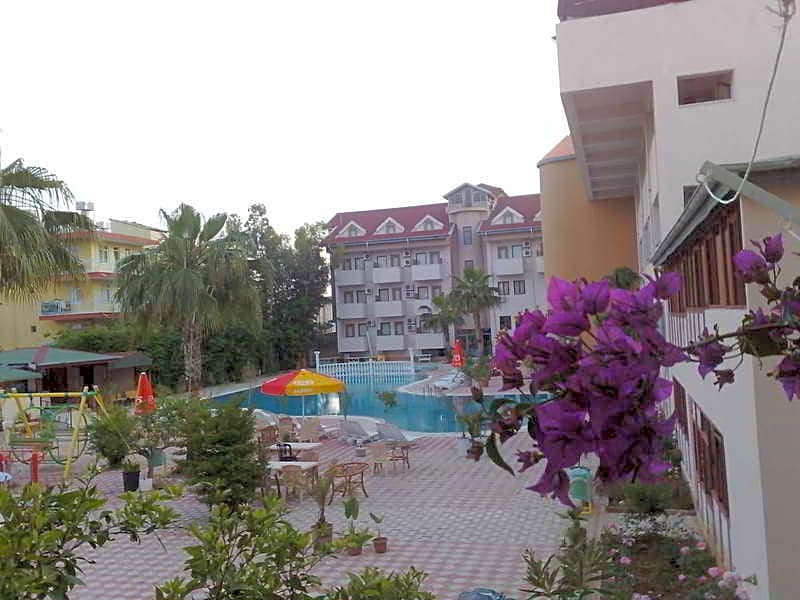 Side Yesiloz Hotel