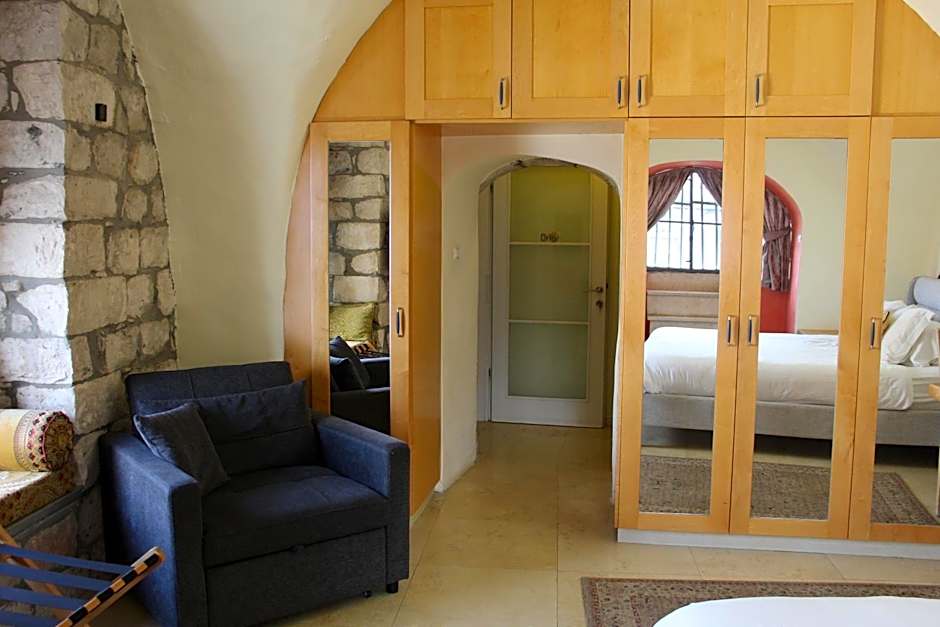 Artists' Colony Inn Zefat