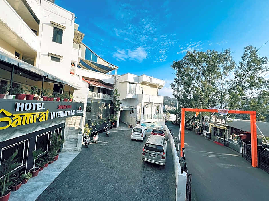 Hotel Samrat International