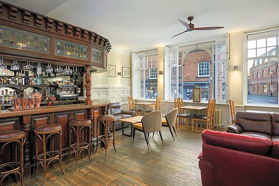 The Christopher Hotel Bar and Grill