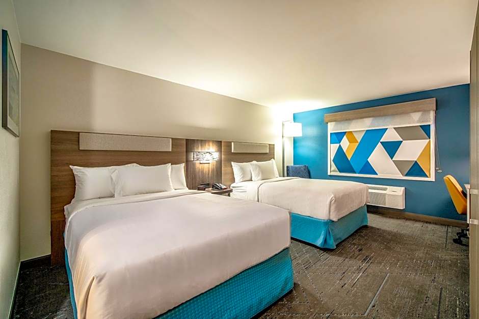 Holiday Inn Express & Suites Phoenix - Mesa West By IHG