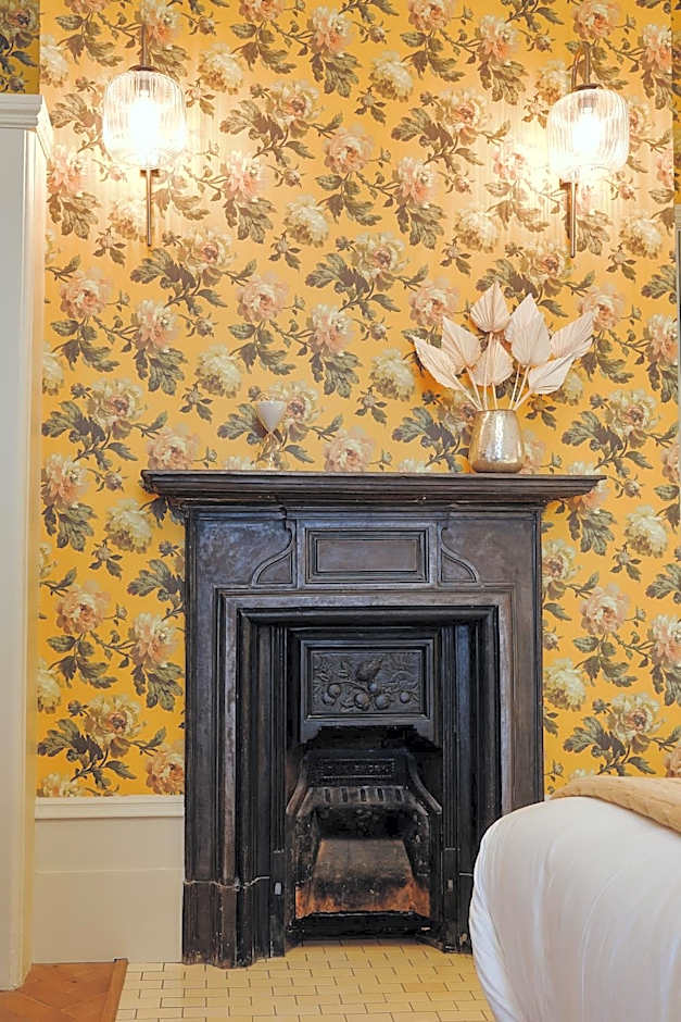 The Black Lion Pub & Boutique Guesthouse