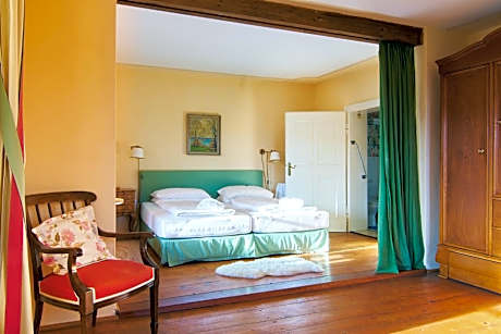 Three-Bedroom Apartment with View