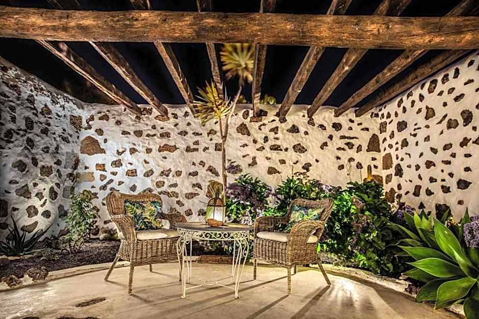 Los Lirios Hotel Rural - Adults Only