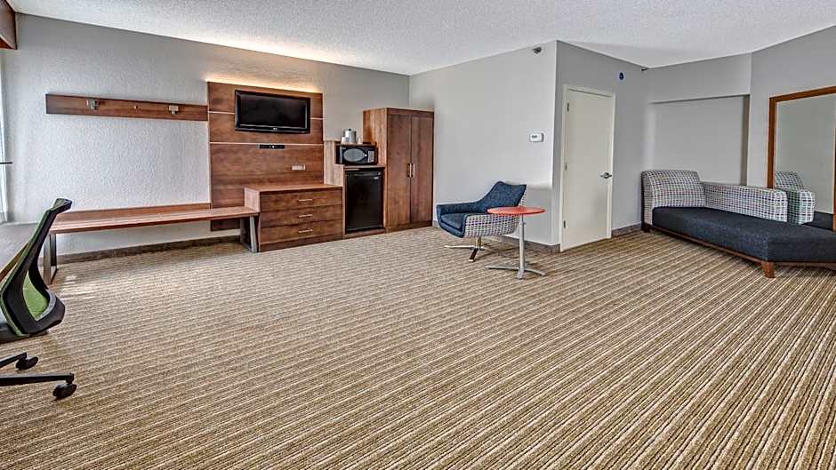Holiday Inn Express Memphis Medical Center - Midtown By IHG