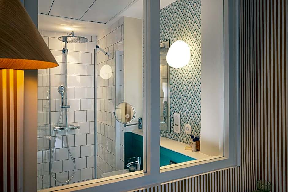 Le Petit Oberkampf Hotel & Spa