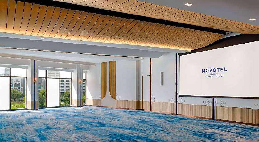 Novotel Bangkok Platinum Hotel