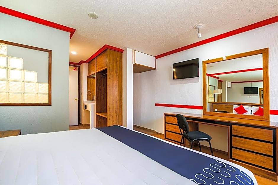 Capital O Hotel Casa Blanca, Morelia