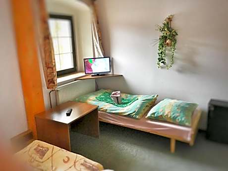 Economy Double Room
