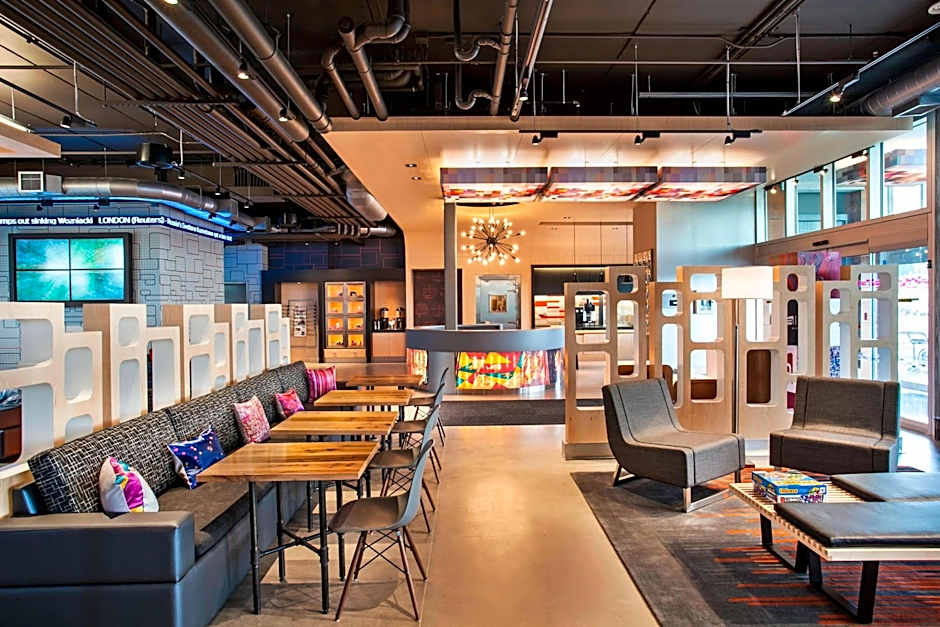Aloft Syracuse Inner Harbor