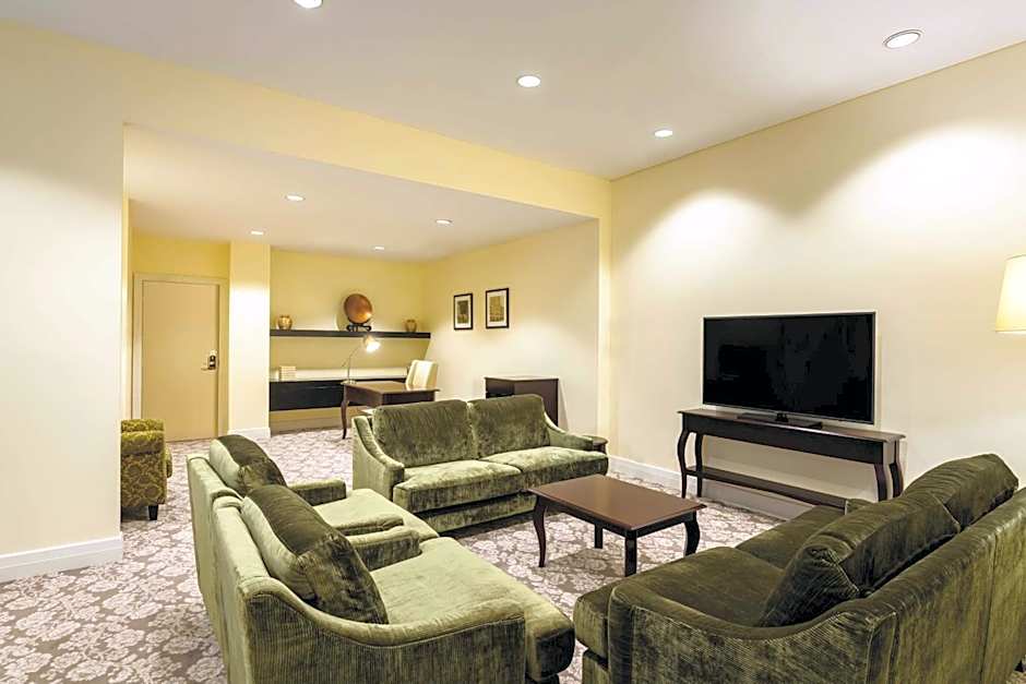 Rendezvous Hotel Melbourne