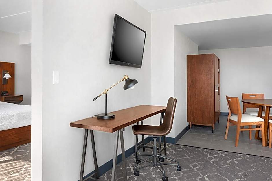 Four Points By Sheraton Philadelphia Northeast