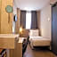 May Ramblas Hotel
