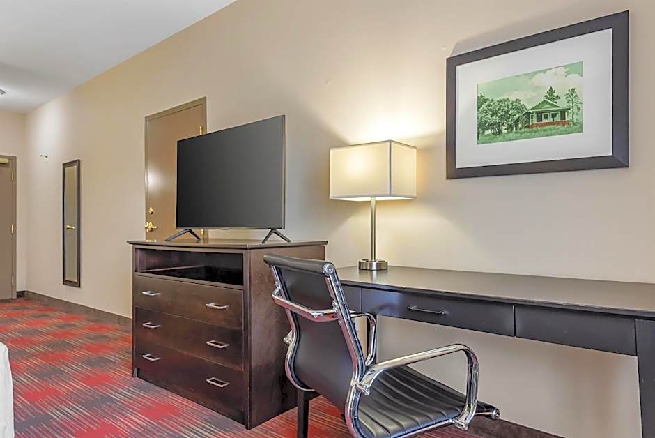Best Western Plus Red Deer Inn & Suites