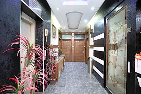 Hotel O Ishita Residency