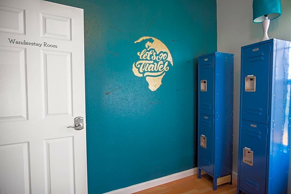 Wanderstay Houston Hostel