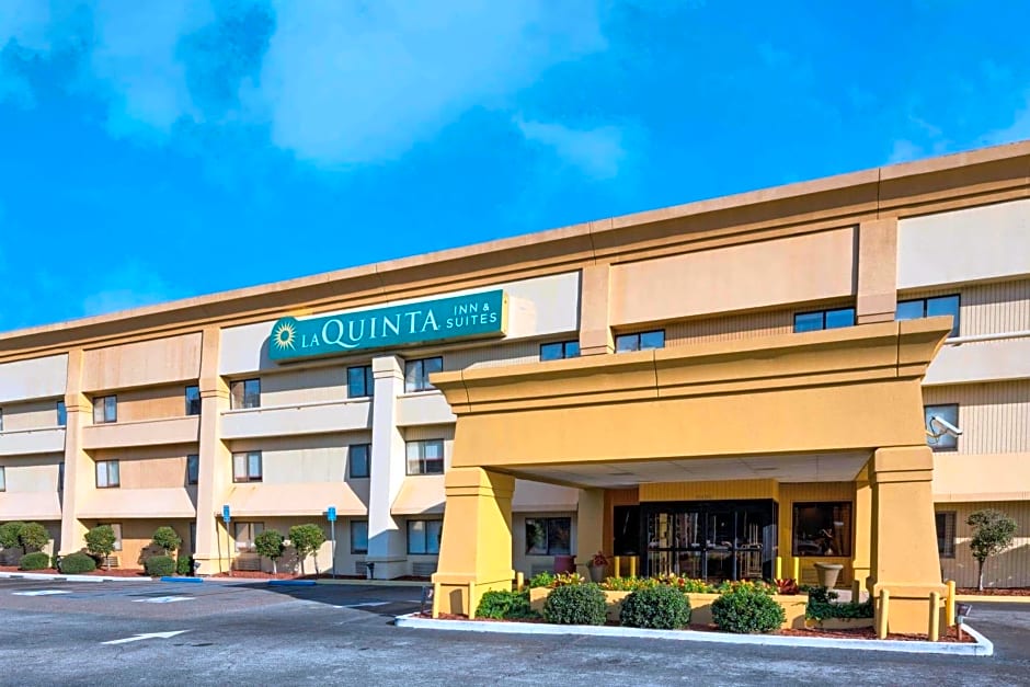 La Quinta by Wyndham Savannah Southside