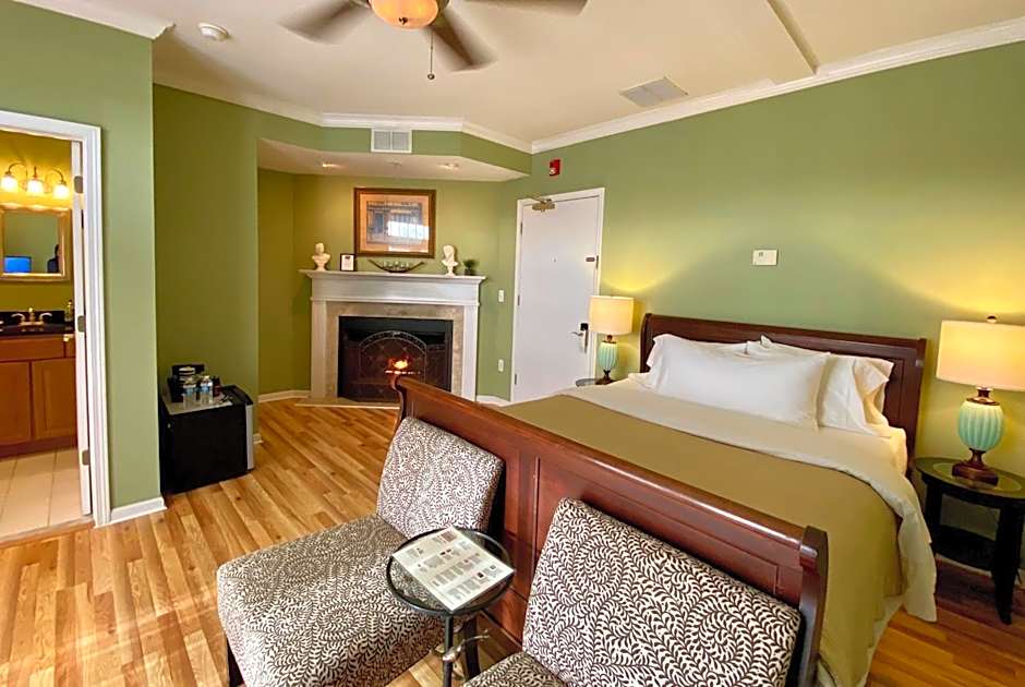 Inn on Main Hotel