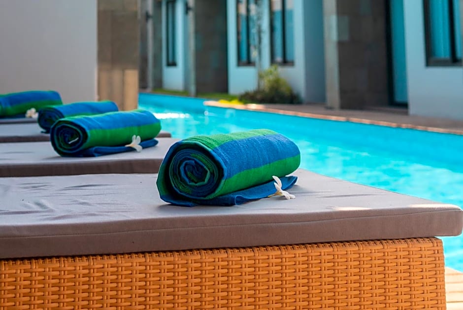 Royal Regantris Trawangan