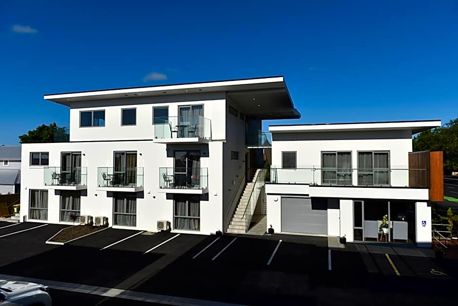 103 Prince of Bealey Motel