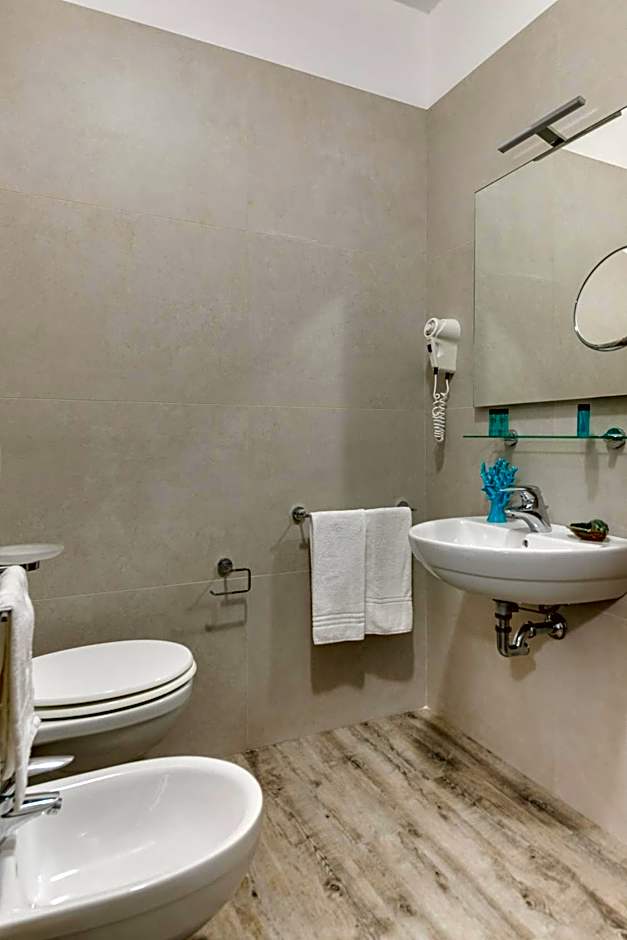 Elegance Suite Apartments - Siroli Collection