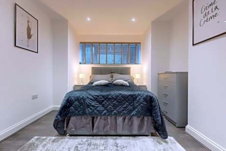 Apartment - Split Level