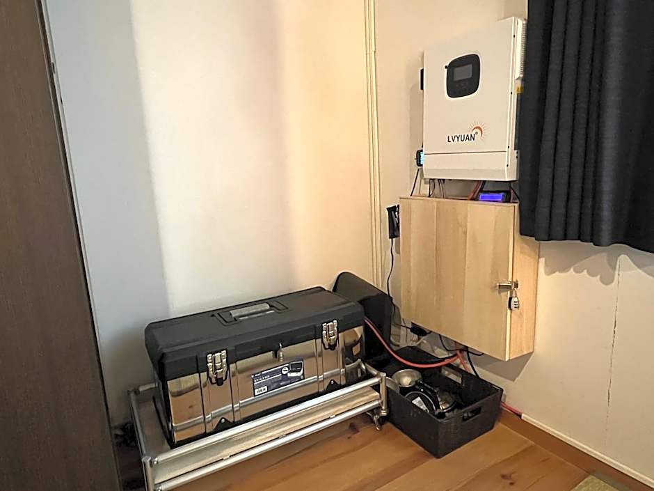 西陣之郷 NISHIJIN NO SATO "Kyoto's Best, 77 installations! 100yrs Off Grid Amazing Smart Townhouse"