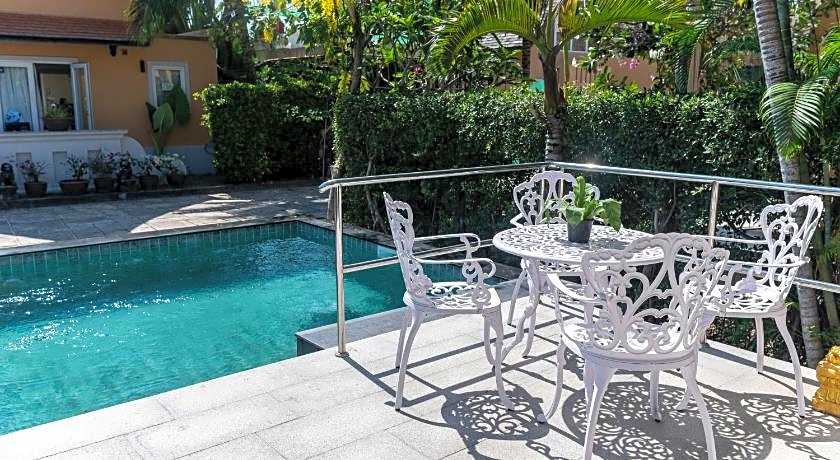 Koh Chang Beach Villas @ Siam Royal View