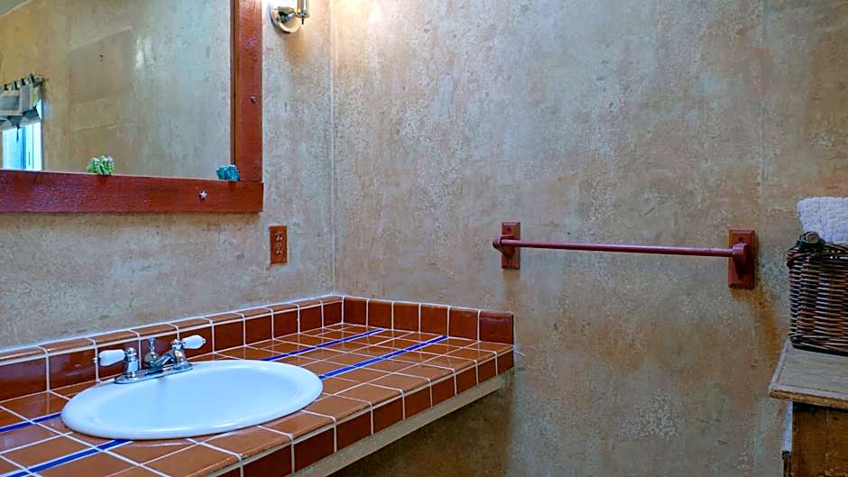 Rancho de la Osa Guest Ranch