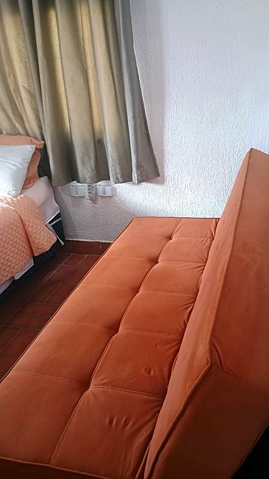 Quarto à 500m da praia Espaco Aconchego do Gugu