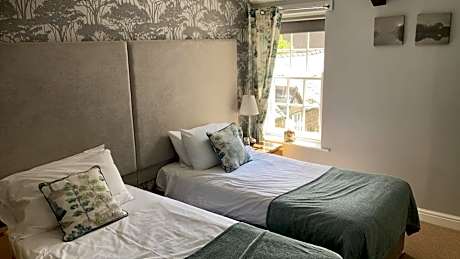 Room 4