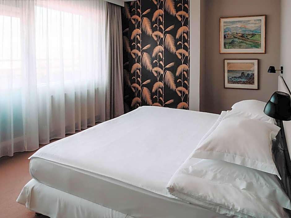 Hotel Holt - The Art Hotel