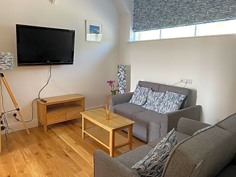 Family room-Family-Ensuite with Shower-Harbour View-Family Suite with Balcony