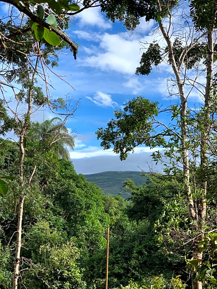 Pousada Cipó Container Chalés Privativos com lareira - Centro da cidade