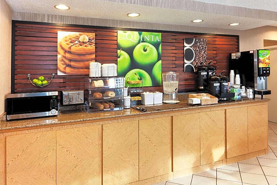 La Quinta Inn by Wyndham Sheboygan
