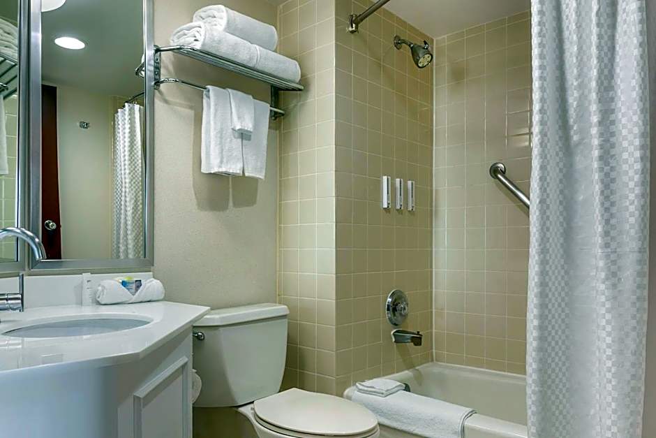 Radisson Hotel Detroit Metro Airport