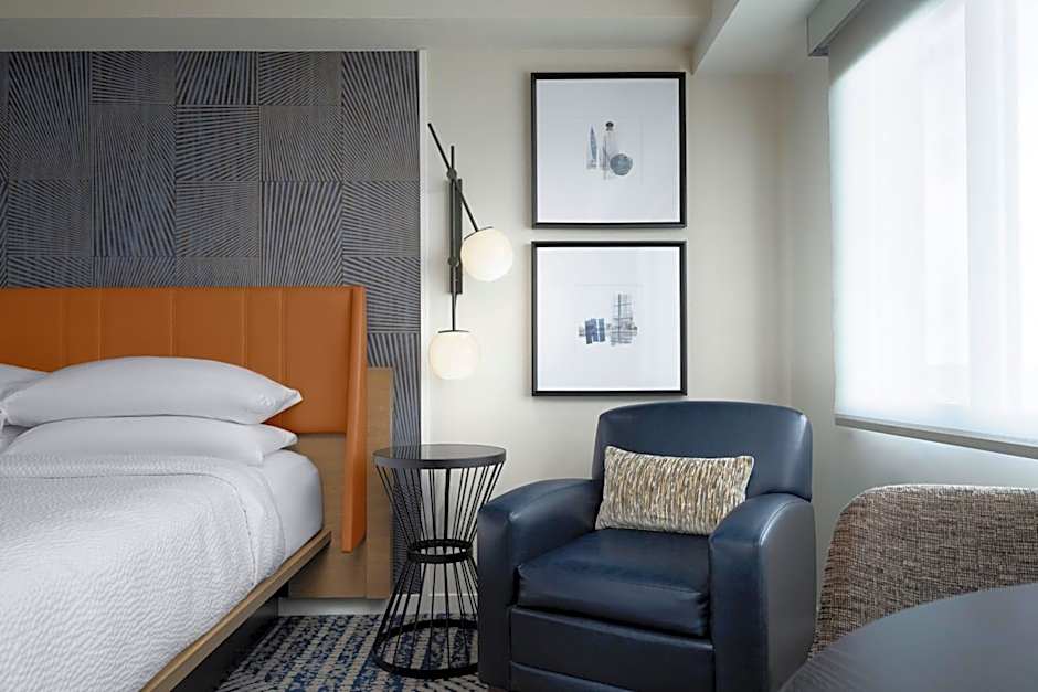 Sheraton Erie Bayfront Hotel