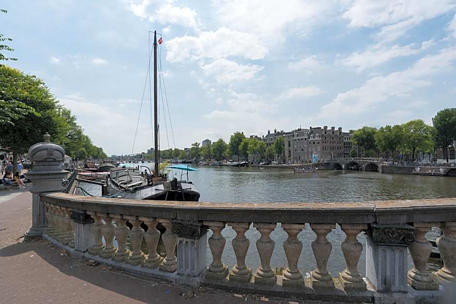 City centre studio canal belt