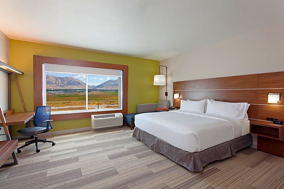 Holiday Inn Express & Suites Brigham City - North Utah