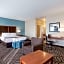 La Quinta Inn & Suites by Wyndham Mathis