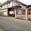 OYO 93332 Kharis Home Stay