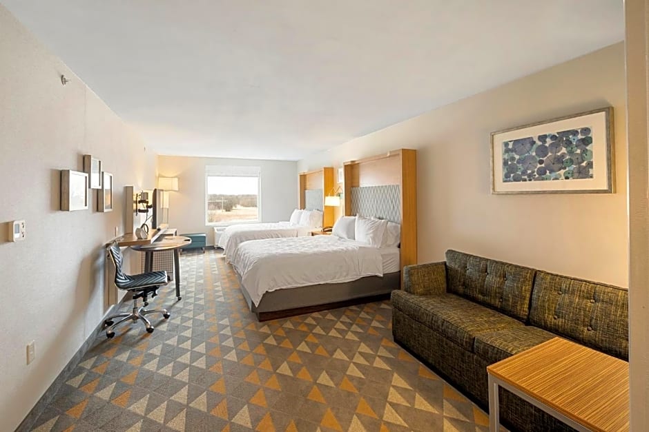 Holiday Inn & Suites Decatur-Forsyth By IHG